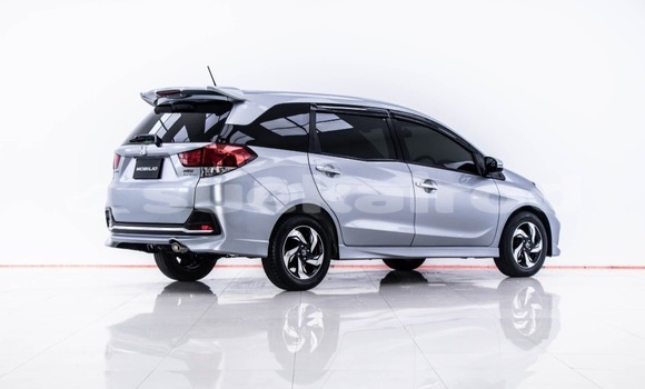 Buy Used Honda Mobilio Silver Car in Bangkok in Bangkok Buy Used Honda Mobilio Silver Car in Bangkok in Bangkok