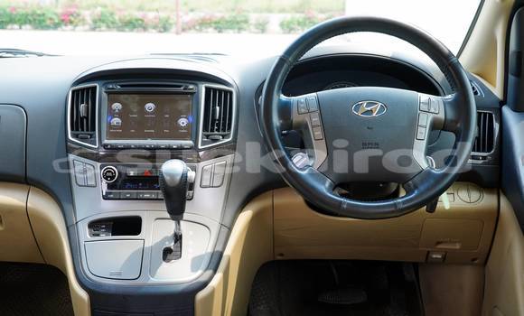 ซื้อ รถมือสอง Hyundai H1 สีดำ รถยนต์ ใน %{เมือง} ใน กรุงเทพมหานคร ซื้อ รถมือสอง Hyundai H1 สีดำ รถยนต์ ใน %{เมือง} ใน กรุงเทพมหานคร