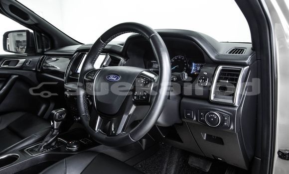 ซื้อ รถมือสอง Ford Everest สีน้ำตาล รถยนต์ ใน %{เมือง} ใน กรุงเทพมหานคร ซื้อ รถมือสอง Ford Everest สีน้ำตาล รถยนต์ ใน %{เมือง} ใน กรุงเทพมหานคร