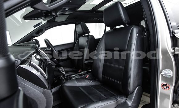 ซื้อ รถมือสอง Ford Everest สีน้ำตาล รถยนต์ ใน %{เมือง} ใน กรุงเทพมหานคร ซื้อ รถมือสอง Ford Everest สีน้ำตาล รถยนต์ ใน %{เมือง} ใน กรุงเทพมหานคร