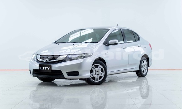 ซื้อ รถมือสอง Honda City อื่น ๆ รถยนต์ ใน %{เมือง} ใน กรุงเทพมหานคร