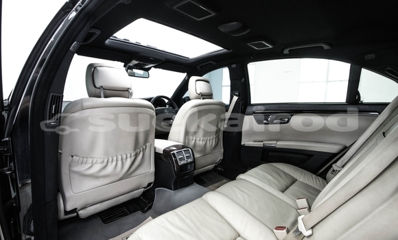 ซื้อ รถมือสอง Mercedes-Benz C-klasse สีดำ รถยนต์ ใน %{เมือง} ใน กรุงเทพมหานคร ซื้อ รถมือสอง Mercedes-Benz C-klasse สีดำ รถยนต์ ใน %{เมือง} ใน กรุงเทพมหานคร