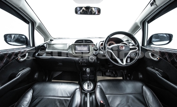 Buy Used Honda Jazz White Car in Bangkok in Bangkok Buy Used Honda Jazz White Car in Bangkok in Bangkok