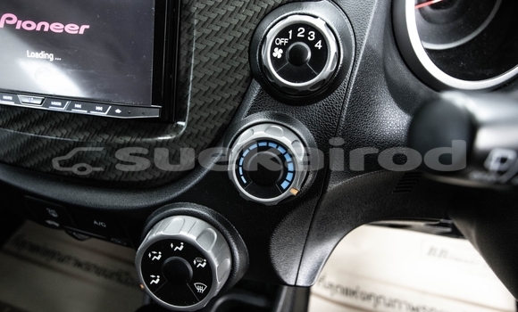 Buy Used Honda Jazz White Car in Bangkok in Bangkok Buy Used Honda Jazz White Car in Bangkok in Bangkok