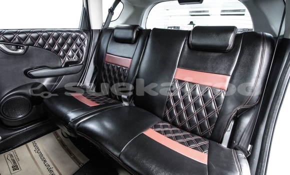 Buy Used Honda Jazz White Car in Bangkok in Bangkok Buy Used Honda Jazz White Car in Bangkok in Bangkok