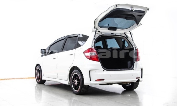 Buy Used Honda Jazz White Car in Bangkok in Bangkok Buy Used Honda Jazz White Car in Bangkok in Bangkok