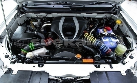 Buy Used Isuzu DâMAX White Car in Bangkok in Bangkok Buy Used Isuzu DâMAX White Car in Bangkok in Bangkok