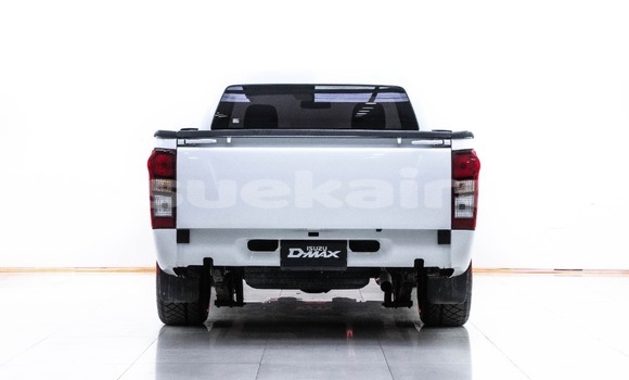 Buy Used Isuzu DâMAX White Car in Bangkok in Bangkok Buy Used Isuzu DâMAX White Car in Bangkok in Bangkok