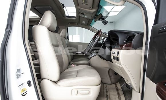 Buy Used Toyota Alphard White Car in Bangkok in Bangkok Buy Used Toyota Alphard White Car in Bangkok in Bangkok