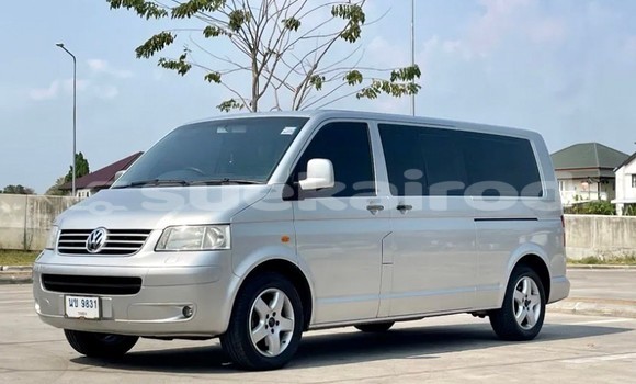 Buy Used Volkswagen Caravelle Silver Car in Bangkok in Bangkok