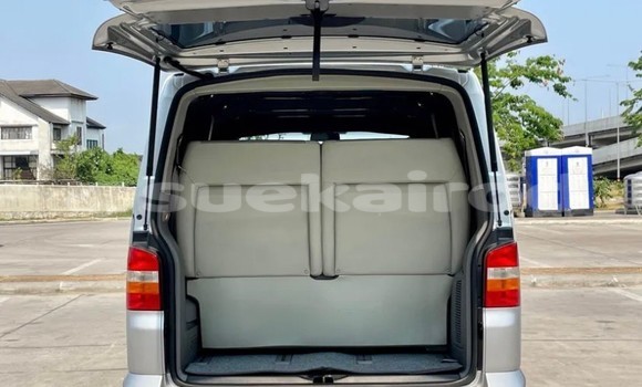 Buy Used Volkswagen Caravelle Silver Car in Bangkok in Bangkok Buy Used Volkswagen Caravelle Silver Car in Bangkok in Bangkok