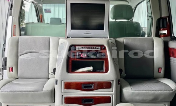 Buy Used Volkswagen Caravelle Silver Car in Bangkok in Bangkok Buy Used Volkswagen Caravelle Silver Car in Bangkok in Bangkok