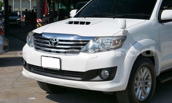 Buy Used Toyota Fortuner White Car in Bangkok in Bangkok Buy Used Toyota Fortuner White Car in Bangkok in Bangkok