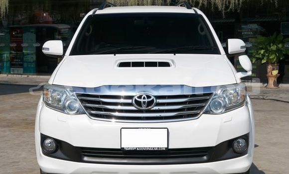 Buy Used Toyota Fortuner White Car in Bangkok in Bangkok Buy Used Toyota Fortuner White Car in Bangkok in Bangkok
