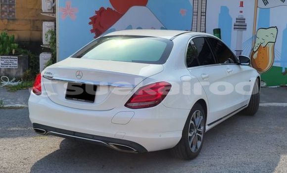 Buy Used Mercedes-Benz C-klasse White Car in Bangkok in Bangkok Buy Used Mercedes-Benz C-klasse White Car in Bangkok in Bangkok