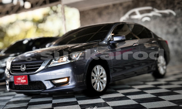 ซื้อ รถมือสอง Honda Accord อื่น ๆ รถยนต์ ใน %{เมือง} ใน สระบุรี