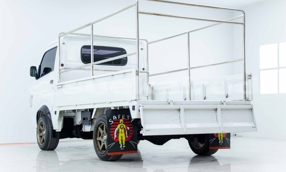 ซื้อ รถมือสอง Suzuki Carry ขาว รถยนต์ ใน %{เมือง} ใน กรุงเทพมหานคร ซื้อ รถมือสอง Suzuki Carry ขาว รถยนต์ ใน %{เมือง} ใน กรุงเทพมหานคร