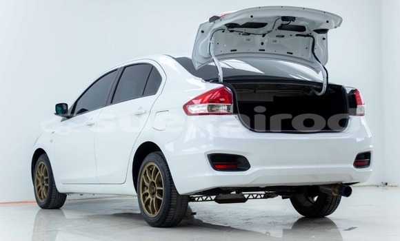 ซื้อ รถมือสอง Suzuki Ciaz ขาว รถยนต์ ใน %{เมือง} ใน กรุงเทพมหานคร ซื้อ รถมือสอง Suzuki Ciaz ขาว รถยนต์ ใน %{เมือง} ใน กรุงเทพมหานคร