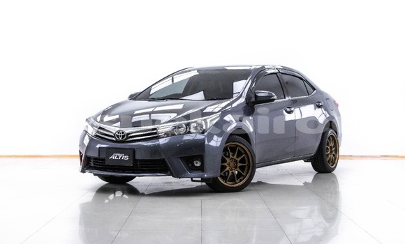 ซื้อ รถมือสอง Toyota Altis อื่น ๆ รถยนต์ ใน %{เมือง} ใน กรุงเทพมหานคร