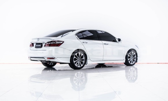 ซื้อ รถมือสอง Honda Accord ขาว รถยนต์ ใน %{เมือง} ใน กรุงเทพมหานคร ซื้อ รถมือสอง Honda Accord ขาว รถยนต์ ใน %{เมือง} ใน กรุงเทพมหานคร