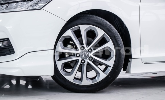 ซื้อ รถมือสอง Honda Accord ขาว รถยนต์ ใน %{เมือง} ใน กรุงเทพมหานคร ซื้อ รถมือสอง Honda Accord ขาว รถยนต์ ใน %{เมือง} ใน กรุงเทพมหานคร