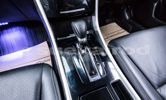 ซื้อ รถมือสอง Honda Accord ขาว รถยนต์ ใน %{เมือง} ใน กรุงเทพมหานคร ซื้อ รถมือสอง Honda Accord ขาว รถยนต์ ใน %{เมือง} ใน กรุงเทพมหานคร