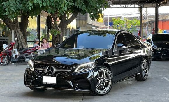 Buy Used Mercedes-Benz C-Classe Black Car in Bangkok in Bangkok