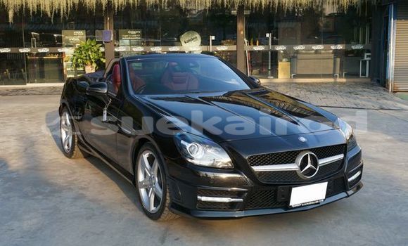 Buy Used Mercedes-Benz SLK-klasse Black Car in Bangkok in Bangkok