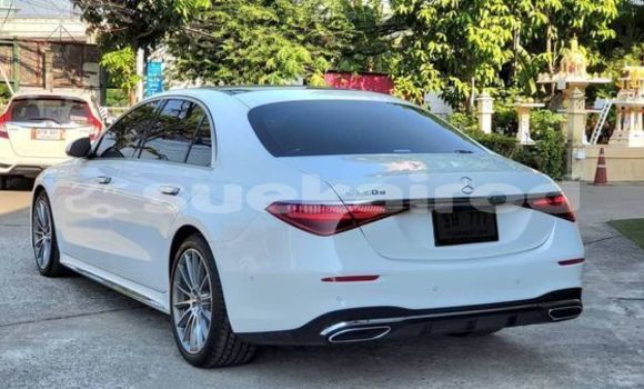 Buy Used Mercedes-Benz S-klasse White Car in Bangkok in Bangkok Buy Used Mercedes-Benz S-klasse White Car in Bangkok in Bangkok
