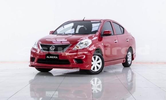 ซื้อ รถมือสอง Nissan Almera สีแดง รถยนต์ ใน %{เมือง} ใน กรุงเทพมหานคร