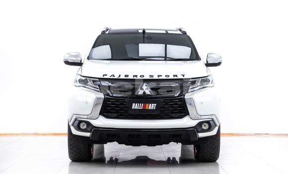 Buy Used Mitsubishi Pajero White Car in Bangkok in Bangkok Buy Used Mitsubishi Pajero White Car in Bangkok in Bangkok
