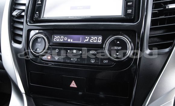 Buy Used Mitsubishi Pajero White Car in Bangkok in Bangkok Buy Used Mitsubishi Pajero White Car in Bangkok in Bangkok