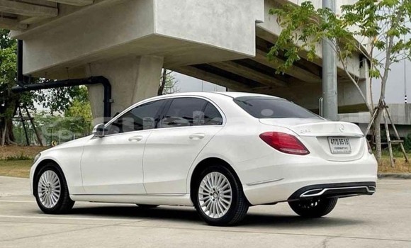 ซื้อ รถมือสอง Mercedes‒Benz C–Class ขาว รถยนต์ ใน %{เมือง} ใน กรุงเทพมหานคร ซื้อ รถมือสอง Mercedes‒Benz C–Class ขาว รถยนต์ ใน %{เมือง} ใน กรุงเทพมหานคร