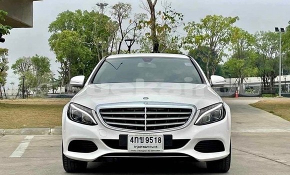 ซื้อ รถมือสอง Mercedes‒Benz C–Class ขาว รถยนต์ ใน %{เมือง} ใน กรุงเทพมหานคร ซื้อ รถมือสอง Mercedes‒Benz C–Class ขาว รถยนต์ ใน %{เมือง} ใน กรุงเทพมหานคร