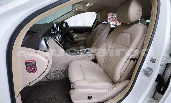 ซื้อ รถมือสอง Mercedes‒Benz C–Class ขาว รถยนต์ ใน %{เมือง} ใน กรุงเทพมหานคร ซื้อ รถมือสอง Mercedes‒Benz C–Class ขาว รถยนต์ ใน %{เมือง} ใน กรุงเทพมหานคร