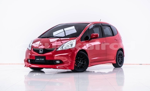 ซื้อ รถมือสอง Honda Jazz สีแดง รถยนต์ ใน %{เมือง} ใน กรุงเทพมหานคร ซื้อ รถมือสอง Honda Jazz สีแดง รถยนต์ ใน %{เมือง} ใน กรุงเทพมหานคร