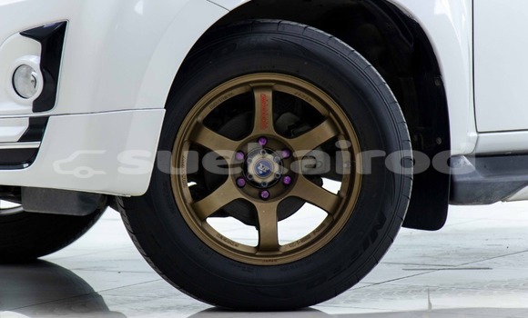 Buy Used Isuzu D–MAX White Car in Bangkok in Bangkok Buy Used Isuzu D–MAX White Car in Bangkok in Bangkok