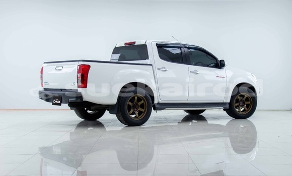 Buy Used Isuzu D–MAX White Car in Bangkok in Bangkok Buy Used Isuzu D–MAX White Car in Bangkok in Bangkok