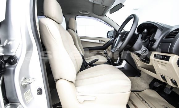 Buy Used Isuzu D-Max Other Car in Bangkok in Bangkok Buy Used Isuzu D-Max Other Car in Bangkok in Bangkok