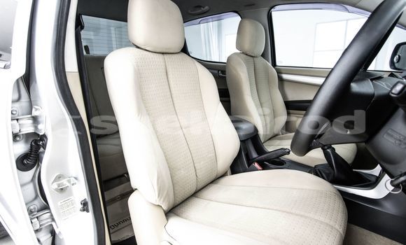 Buy Used Isuzu D-Max Other Car in Bangkok in Bangkok Buy Used Isuzu D-Max Other Car in Bangkok in Bangkok