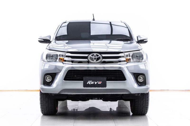 Big with watermark toyota hiluxe revo bangkok bangkok 59610