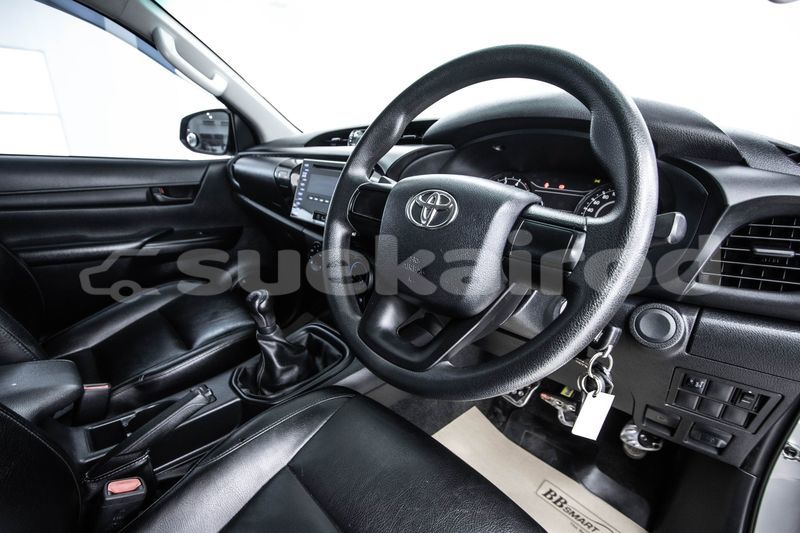 Big with watermark toyota hiluxe revo bangkok bangkok 59610