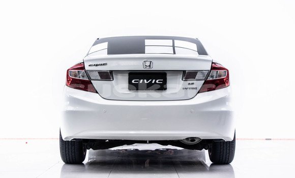 ซื้อ รถมือสอง Honda Civic ขาว รถยนต์ ใน %{เมือง} ใน กรุงเทพมหานคร ซื้อ รถมือสอง Honda Civic ขาว รถยนต์ ใน %{เมือง} ใน กรุงเทพมหานคร