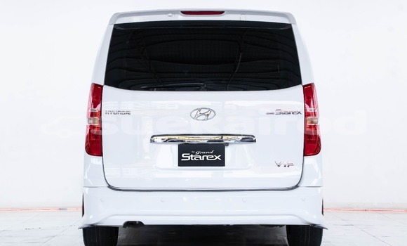 ซื้อ รถมือสอง Hyundai Grand Starex ขาว รถยนต์ ใน %{เมือง} ใน กรุงเทพมหานคร ซื้อ รถมือสอง Hyundai Grand Starex ขาว รถยนต์ ใน %{เมือง} ใน กรุงเทพมหานคร