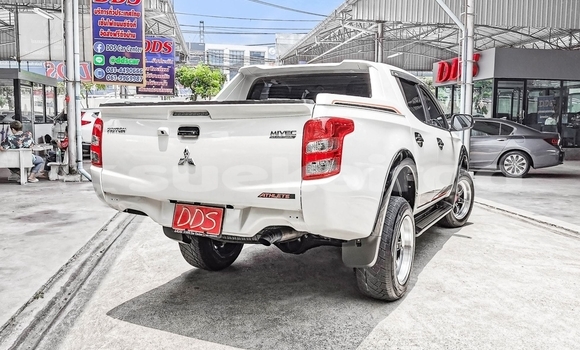 ซื้อ รถมือสอง Mitsubishi Triton ขาว รถยนต์ ใน %{เมือง} ใน กรุงเทพมหานคร ซื้อ รถมือสอง Mitsubishi Triton ขาว รถยนต์ ใน %{เมือง} ใน กรุงเทพมหานคร