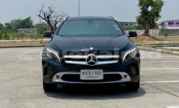 Buy Used Mercedes-Benz CLA-klasse Black Car in Bangkok in Bangkok Buy Used Mercedes-Benz CLA-klasse Black Car in Bangkok in Bangkok