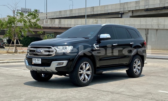 Buy Used Ford Everest Black Car in Bangkok in Bangkok