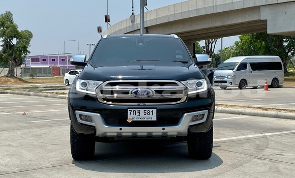 Buy Used Ford Everest Black Car in Bangkok in Bangkok Buy Used Ford Everest Black Car in Bangkok in Bangkok