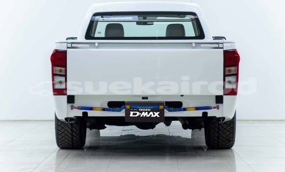 Buy Used Isuzu D-Max White Car in Bangkok in Bangkok Buy Used Isuzu D-Max White Car in Bangkok in Bangkok