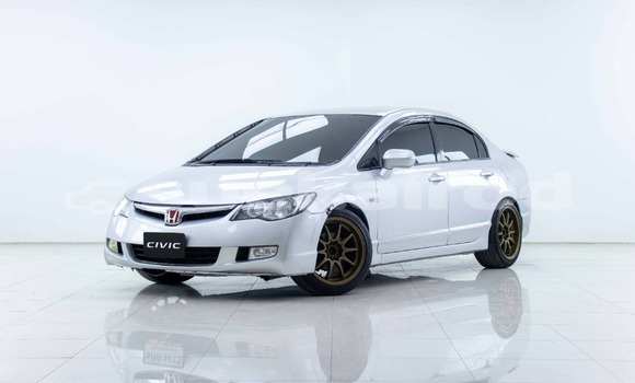 ซื้อ รถมือสอง Honda Civic อื่น ๆ รถยนต์ ใน %{เมือง} ใน กรุงเทพมหานคร